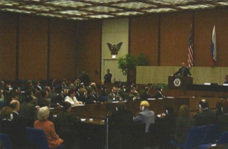 2001: 100 CCI alumni meet with Secretary of State Colin Powell